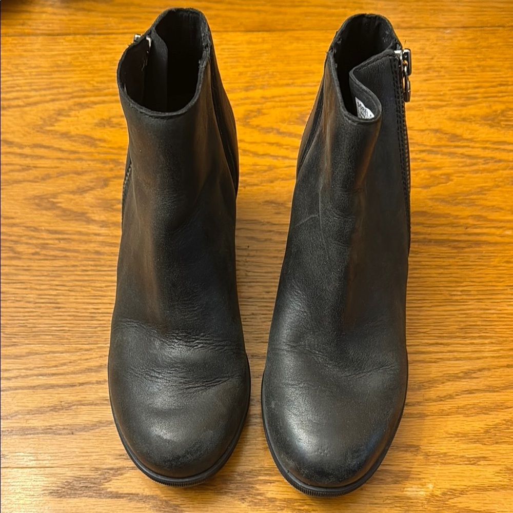 Sorel wedge boots